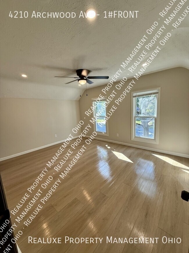 Building Photo - 4210 Archwood Ave