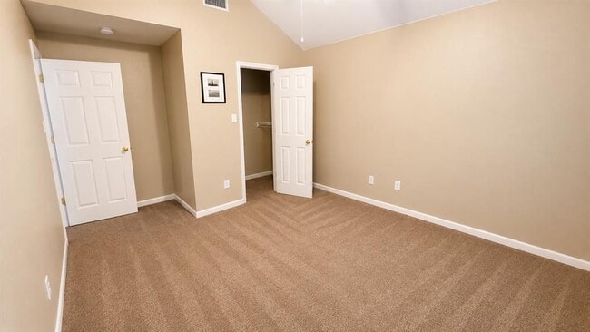 Building Photo - 126 Copperwood Loop