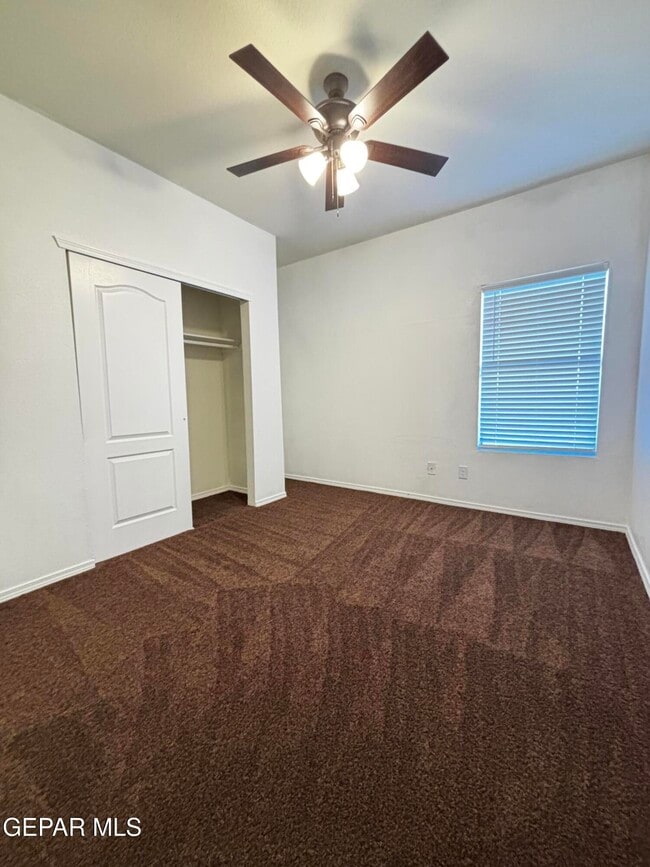 Building Photo - 14749 Sand Gate Dr