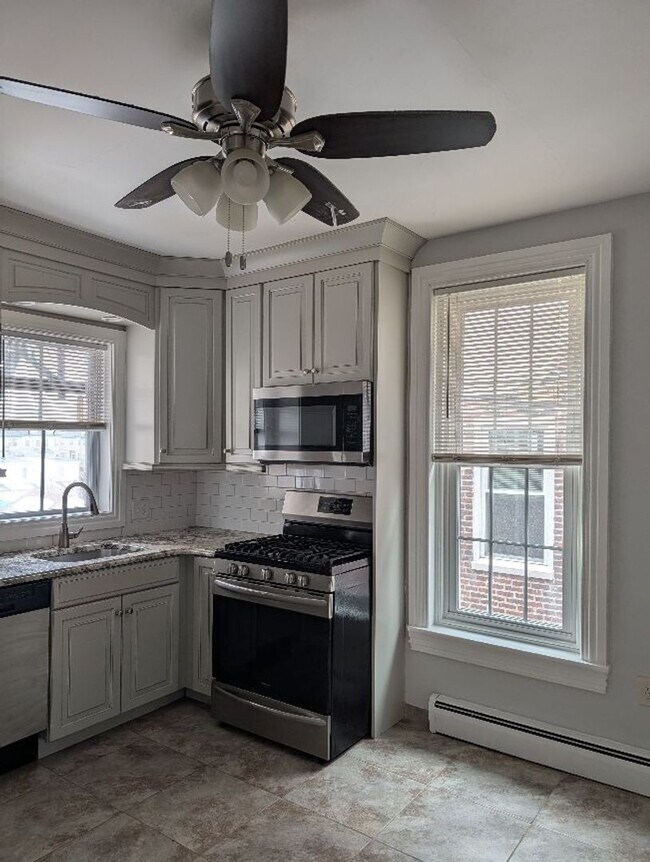 Building Photo - Downingtown