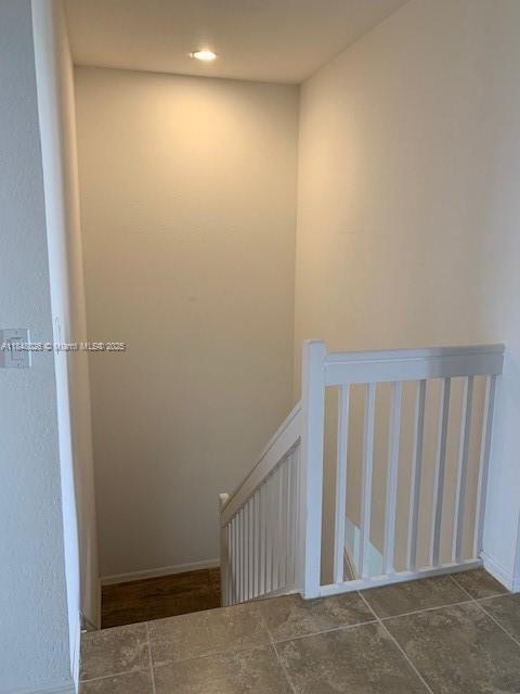 Building Photo - 521 NE 33rd Terrace