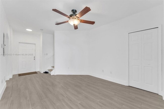 Building Photo - 3907 SW 155th Ave