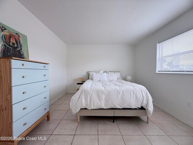 Building Photo - 1440 Parkway Dr