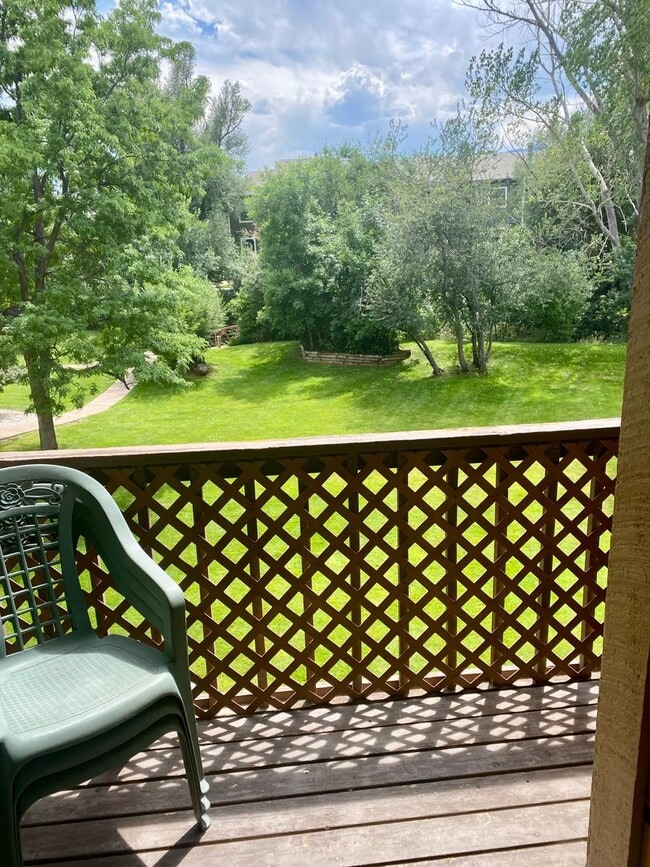 Building Photo - Furnished 2-Bedroom Condo with Great Amenities