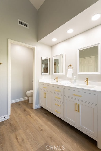 Building Photo - 2160 Via Teca