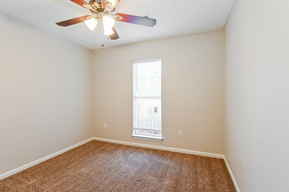 Building Photo - 7291 Bridle Ln