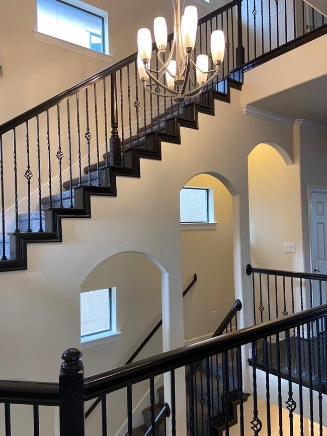Building Photo - 2752 King's Retreat Cir