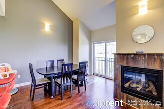 Building Photo - 3 br, 2 bath Condo - 32 Megan Dr, San Fran...