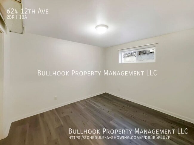 Building Photo - 624 12th Ave