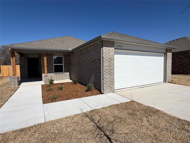 Building Photo - 10005 SW 38th St