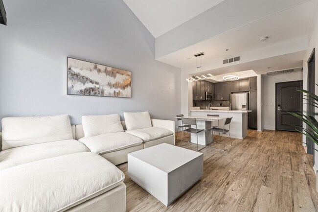 Building Photo - 4060 Glencoe Ave