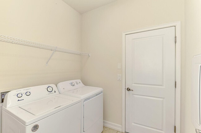 Building Photo - 4429 Conchfish Ln