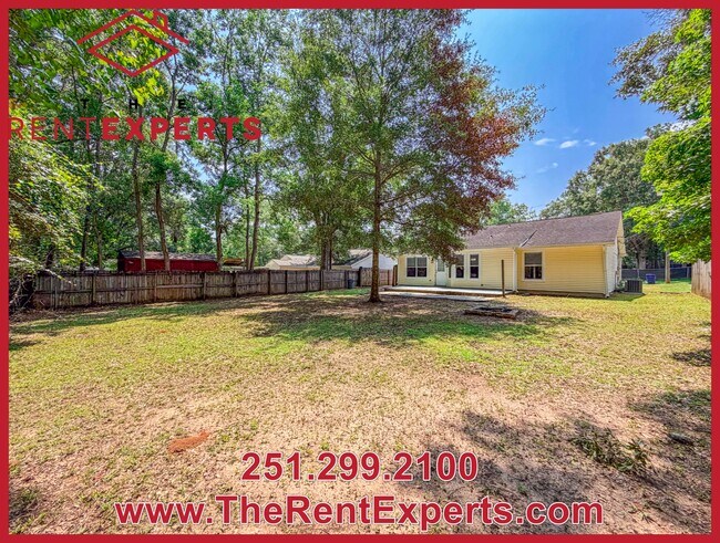 Building Photo - 9570 Royal Woods Dr N