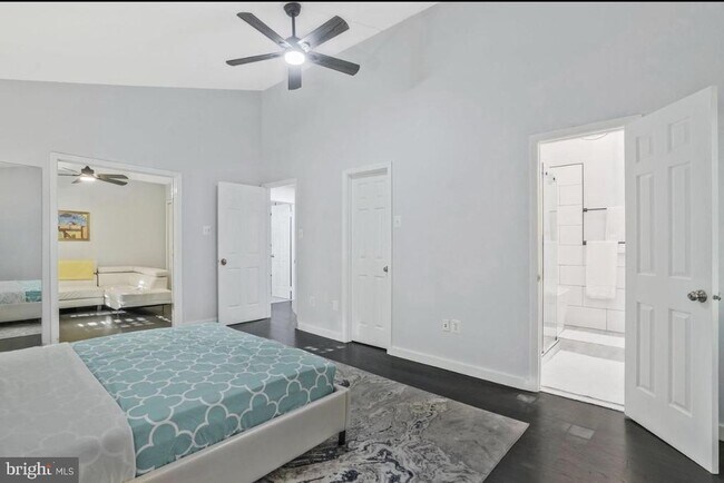 Building Photo - 9801 Burke Pond Ln