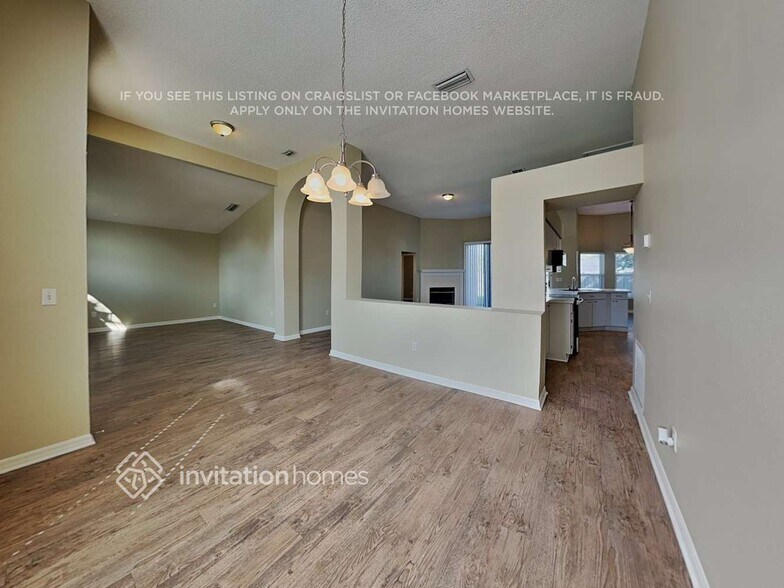 Building Photo - 1009 Aviles Ct