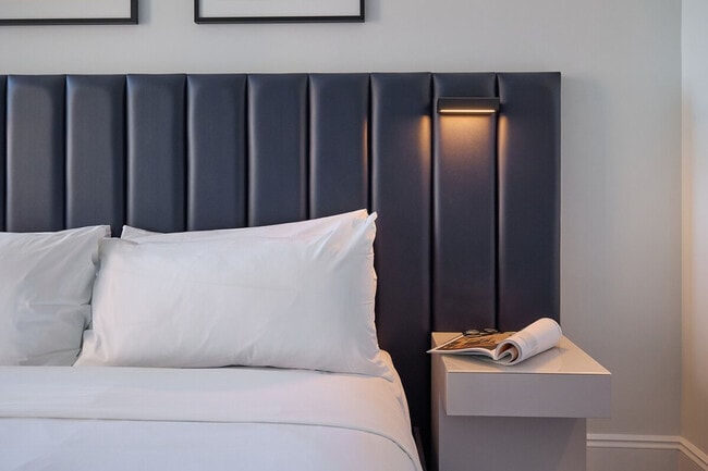 Building Photo - 178 Middle St