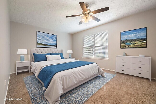 Building Photo - 11915 S Red Cedar Cir