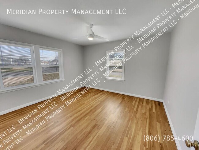 Building Photo - 2301 35th St