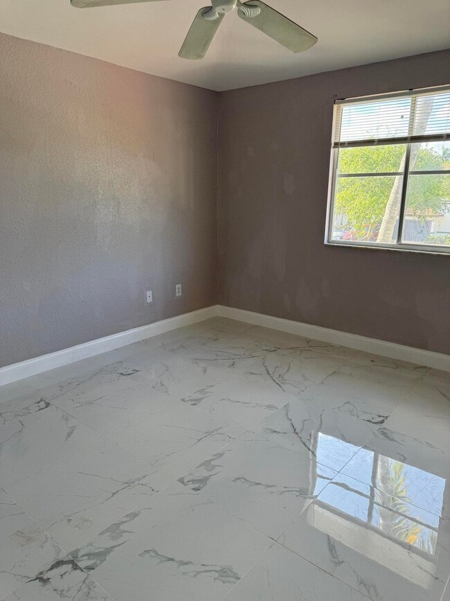 Building Photo - 9831 NW 24th St