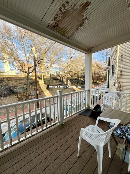 Building Photo - 47 Beech Glen St