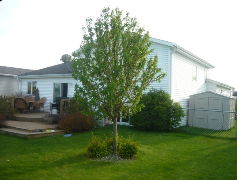 Building Photo - 3029 Stonewall Dr