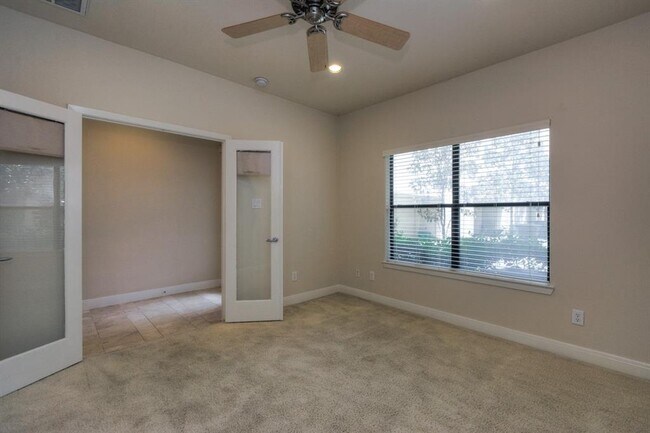 Building Photo - 6909 Staffordshire