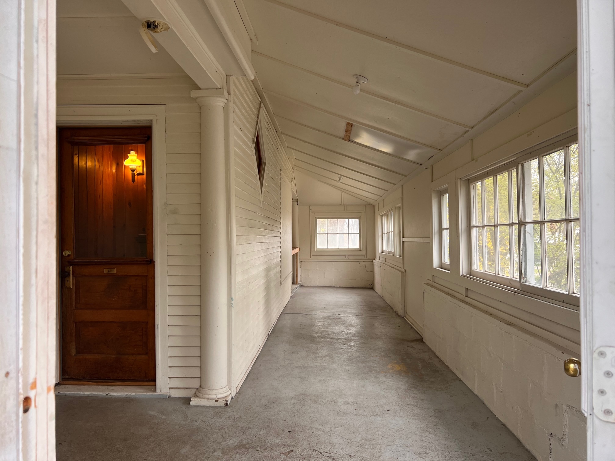 Building Photo - 1428 Cass St