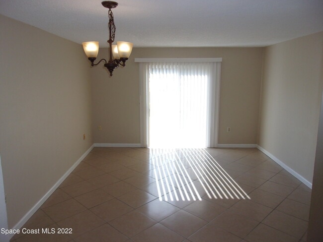 Building Photo - 1514 Clearlake Rd