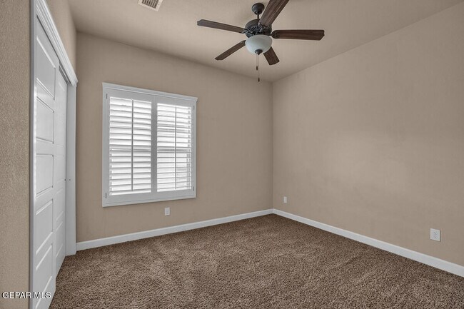 Building Photo - 7238 Canyon Wren Ave