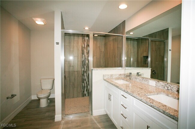 Building Photo - 8445 Coral Dr