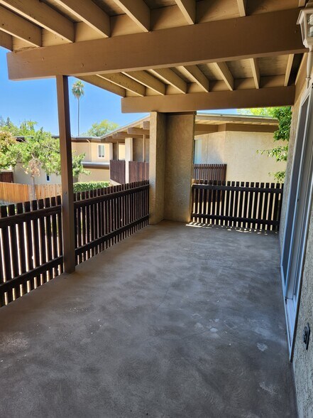 Building Photo - 6033 Leafwood Dr