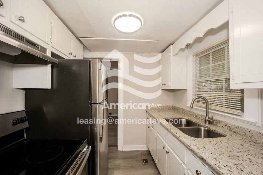 Building Photo - 1006 Mooty Bridge Rd