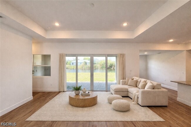 Building Photo - 2914 SW 5th St