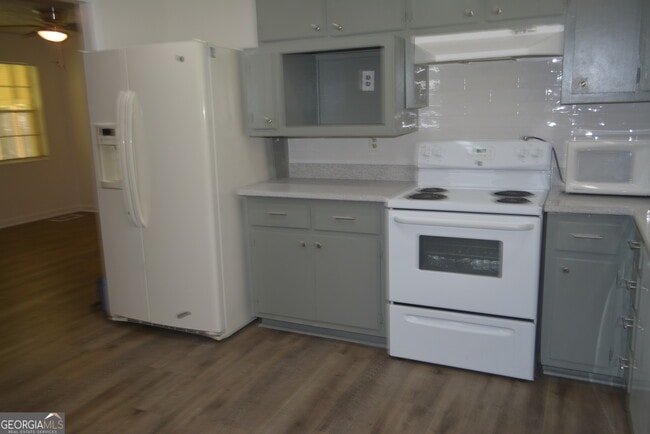 Building Photo - 354 Roy Huie Rd
