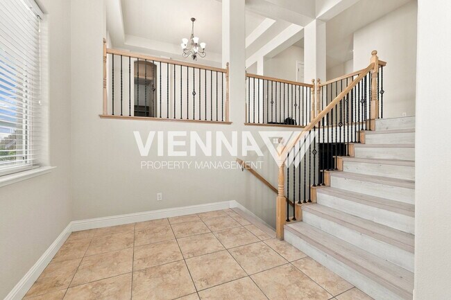 Building Photo - 1747 Abbeyfeale Ct