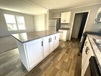 Building Photo - 49 Bellwood Dr