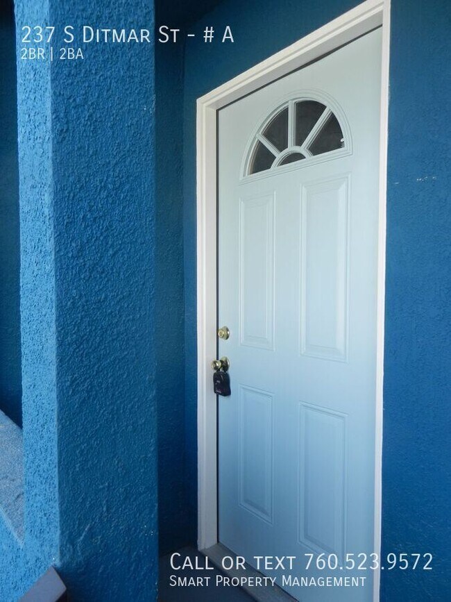 Building Photo - 237 S Ditmar St