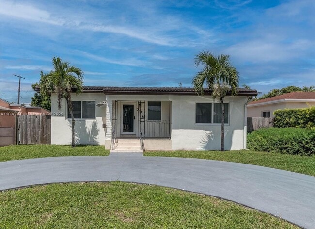 Primary Photo - 3916 SW 58th Ave