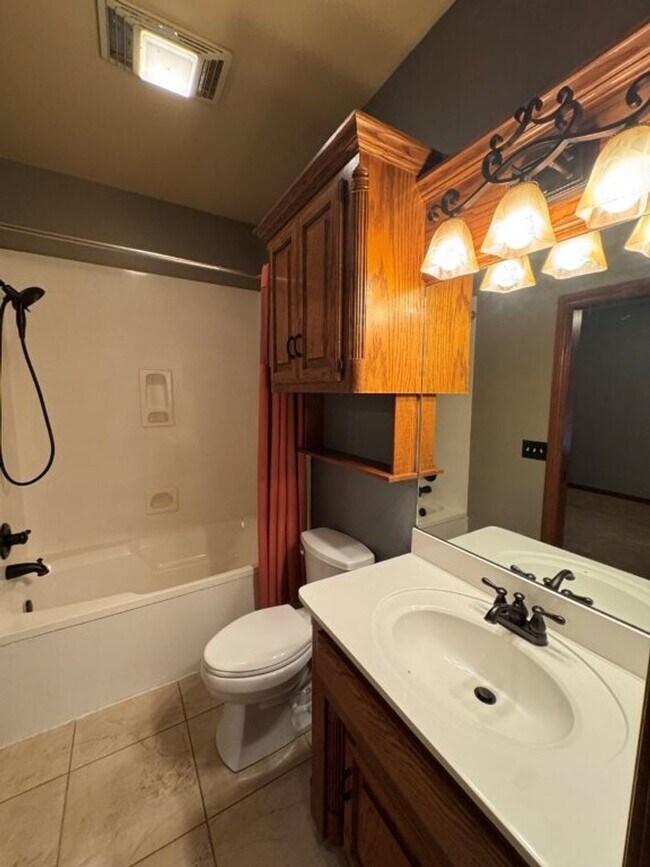 Building Photo - Stunning 3 bed in immaculate community, NO mowing, neighborhood pool, and GATED entry!