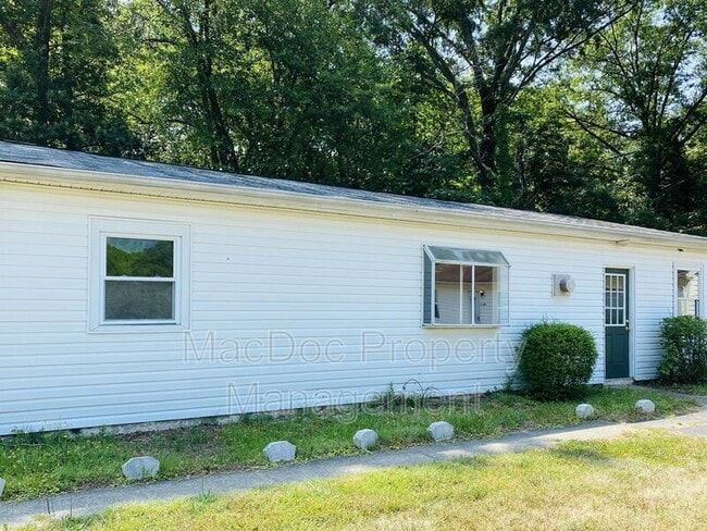 Primary Photo - 10612 Opal Ln