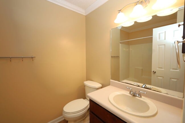 Building Photo - 3911 Nicole Ln