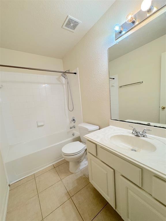 Building Photo - 9314 Alzaada Ln