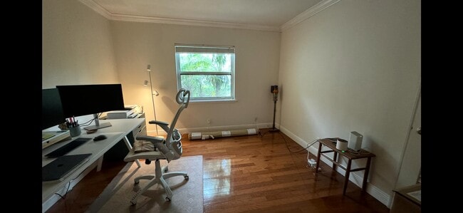 Building Photo - 1815 Middle River Dr