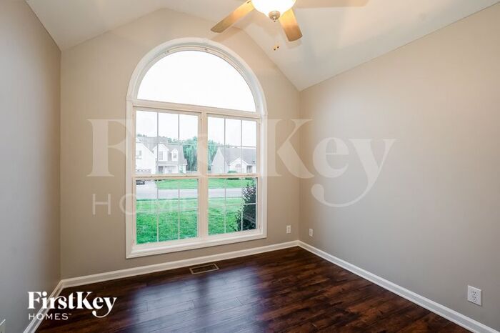 Building Photo - 3748 Naples Ct N