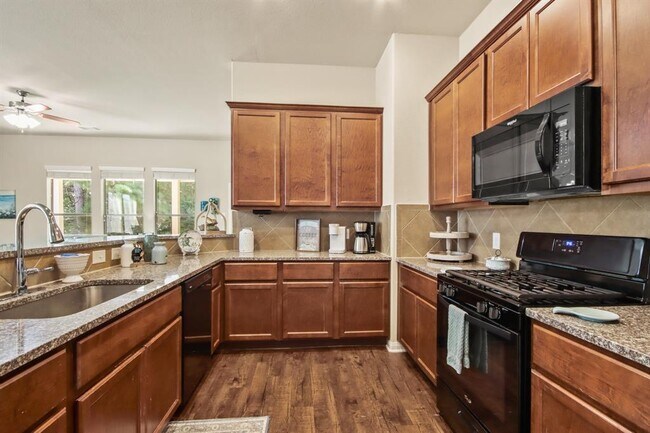 Building Photo - 122 Magnolia Colony Ct