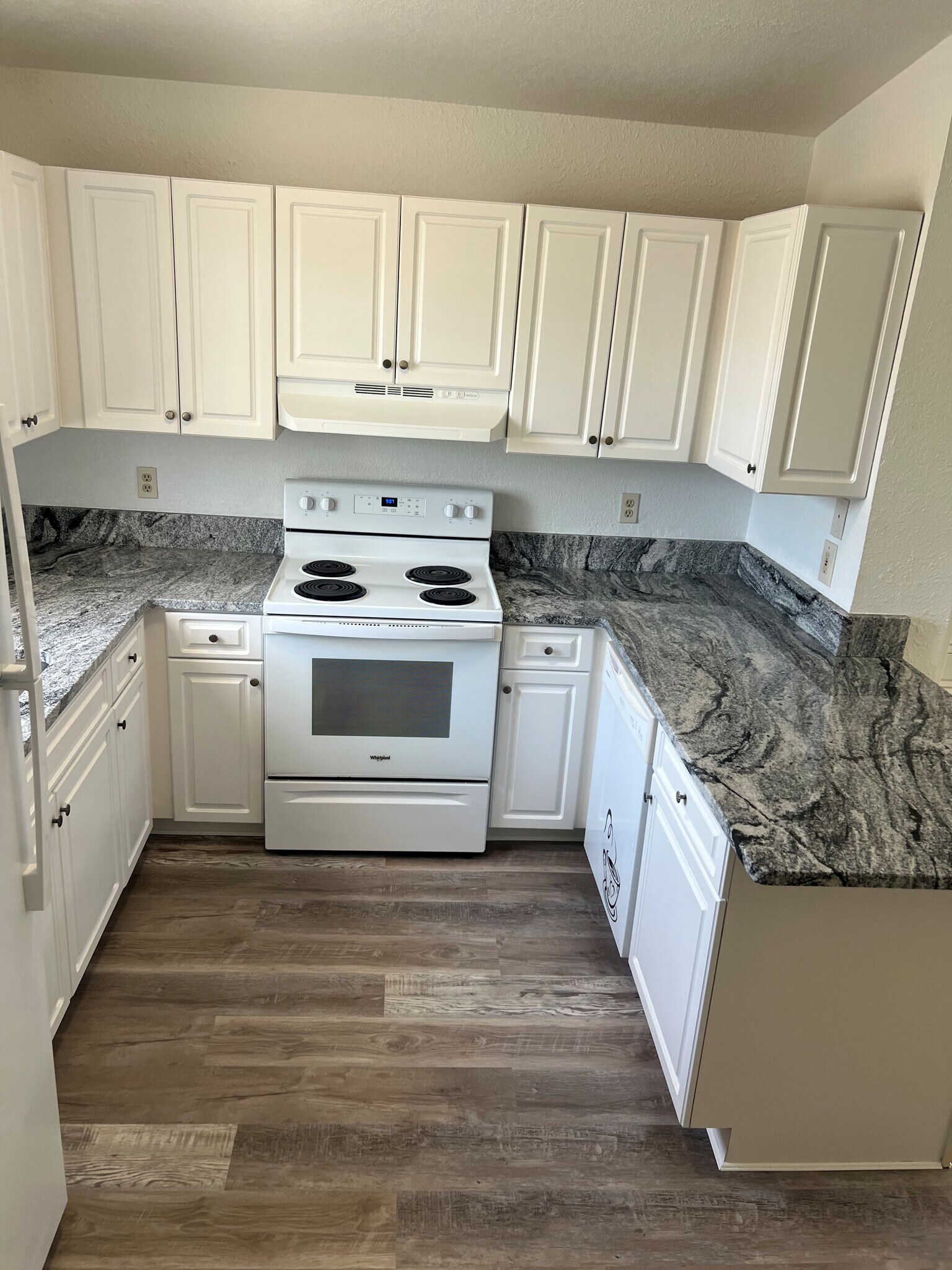 Building Photo - 10770 US Hwy 19 N