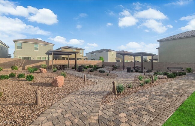 Building Photo - 4293 Nopal Serrano Ave