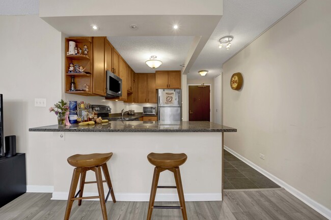 Building Photo - 440 N Wabash Ave