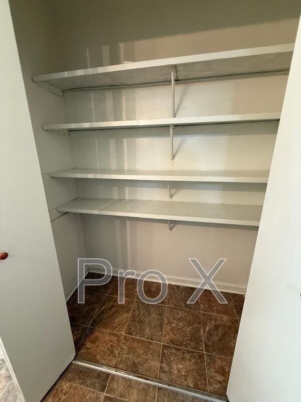 Building Photo - 124 E Highland Ave