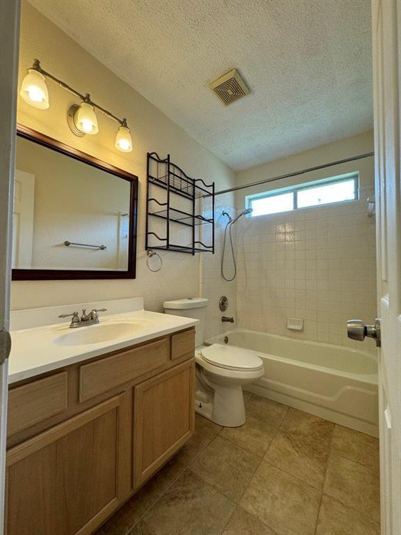 Building Photo - 1407 Ashley Dr